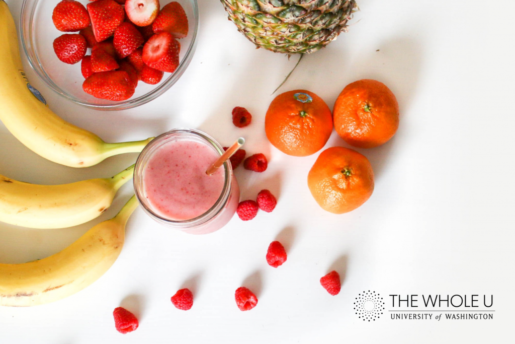 Juicing vs. Blending What’s the Difference? The Whole U